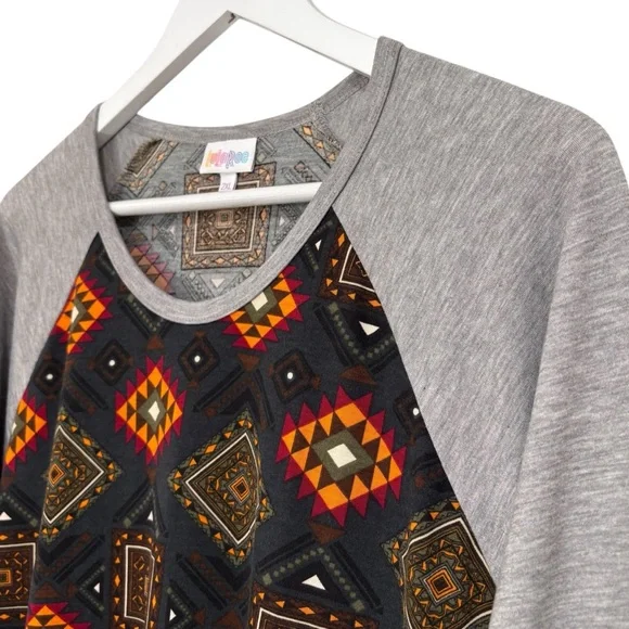 LuLaRoe Randy 3/4 Sleeve Pullover Stretch Top Size 2XL NWT - Picture 3 of 12